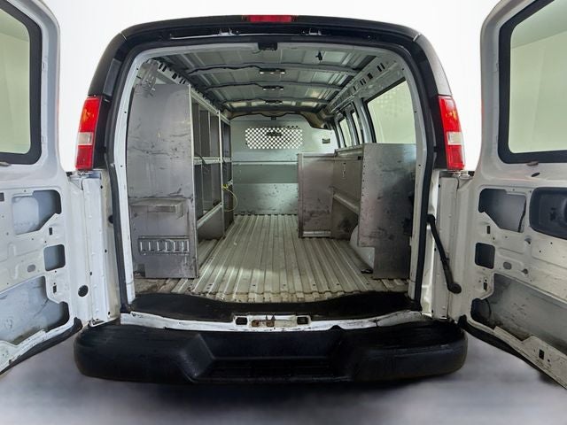 2017 Chevrolet Express 2500 Work Van Cargo