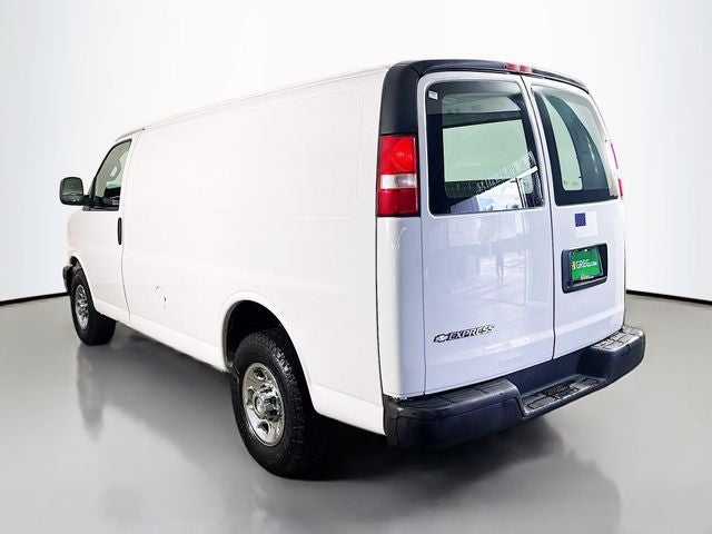 2017 Chevrolet Express 2500 Work Van Cargo