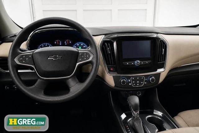 2023 Chevrolet Traverse LS