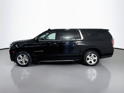 2023 Chevrolet Suburban LT