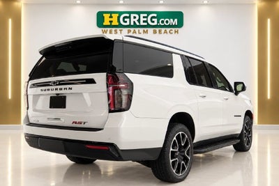2023 Chevrolet Suburban RST