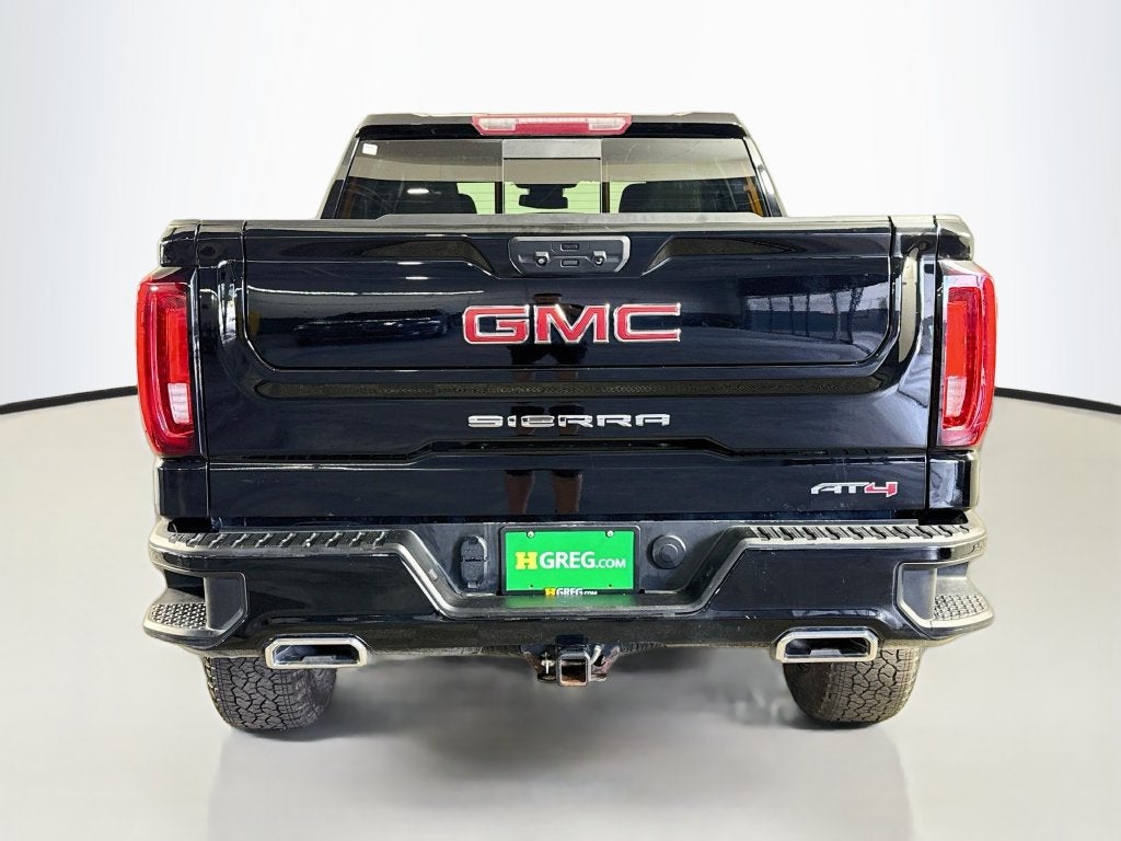 2022 GMC Sierra 1500 AT4