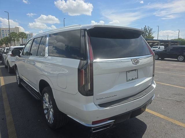 2023 Cadillac Escalade ESV Premium