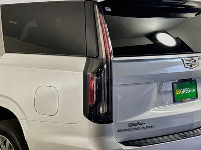 2023 Cadillac Escalade ESV Premium