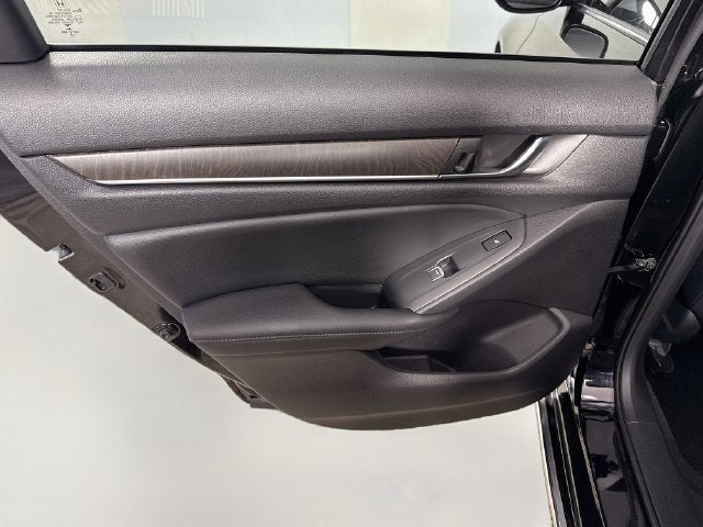2022 Honda Accord Touring 2.0T