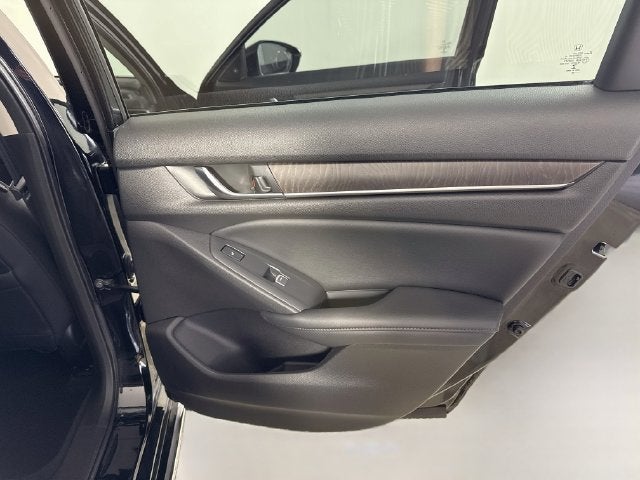 2022 Honda Accord Touring 2.0T