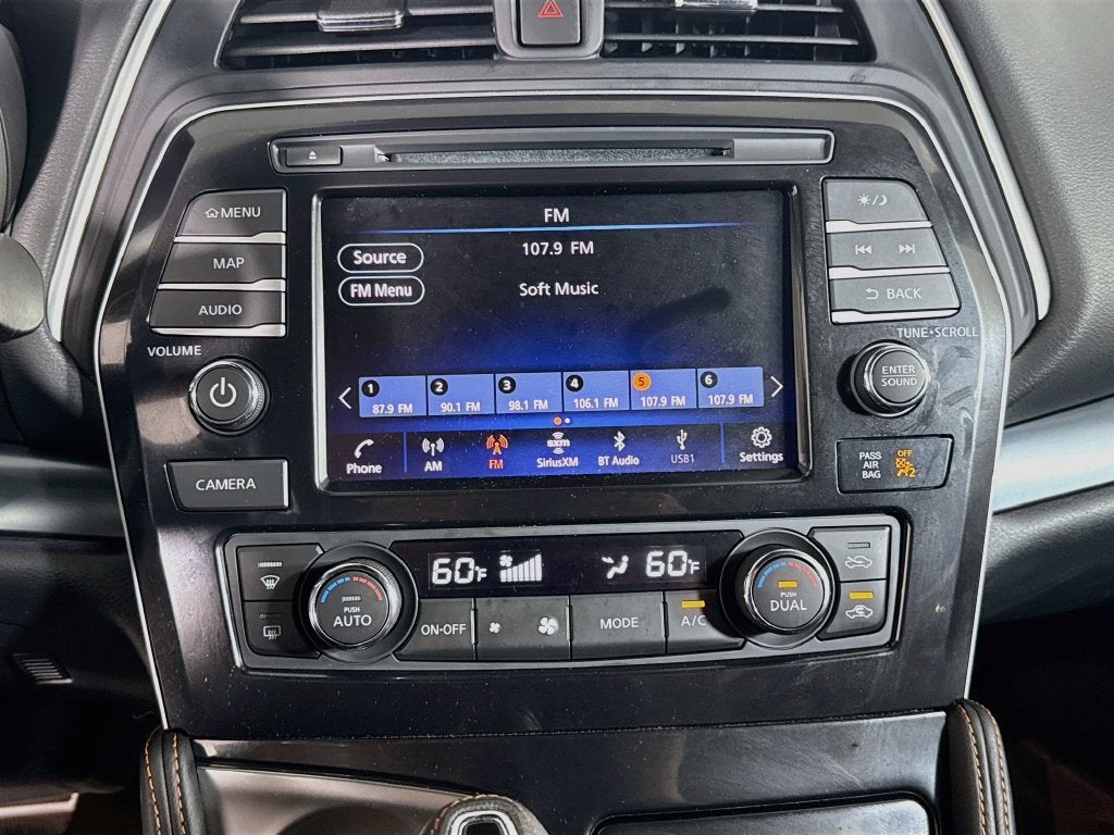 2022 Nissan Maxima SR