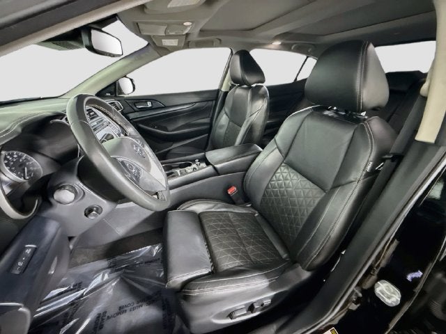2020 Nissan Maxima Platinum