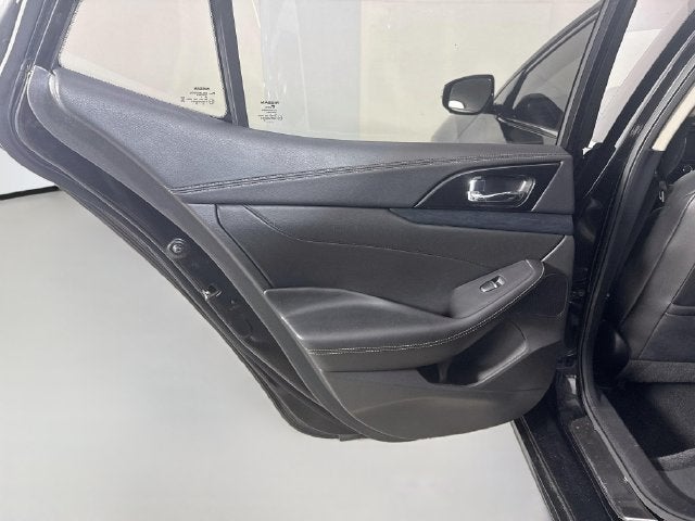 2020 Nissan Maxima Platinum
