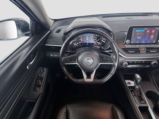 2022 Nissan Altima 2.0 SR