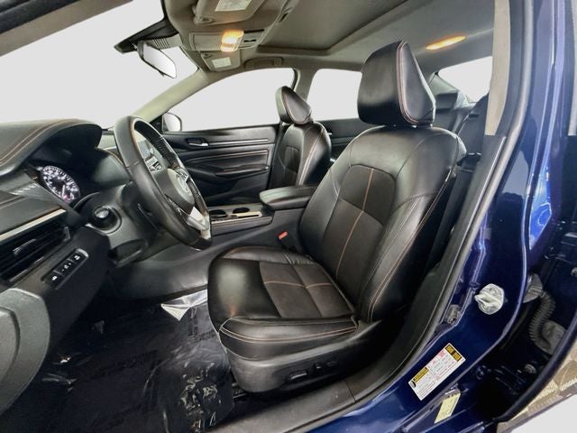 2022 Nissan Altima 2.0 SR