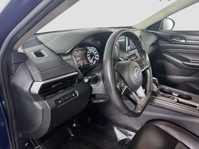 2022 Nissan Altima 2.0 SR