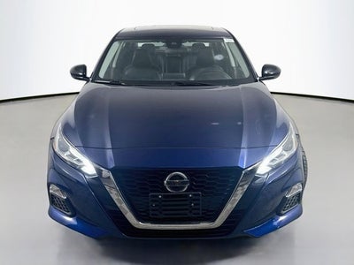 2022 Nissan Altima 2.0 SR
