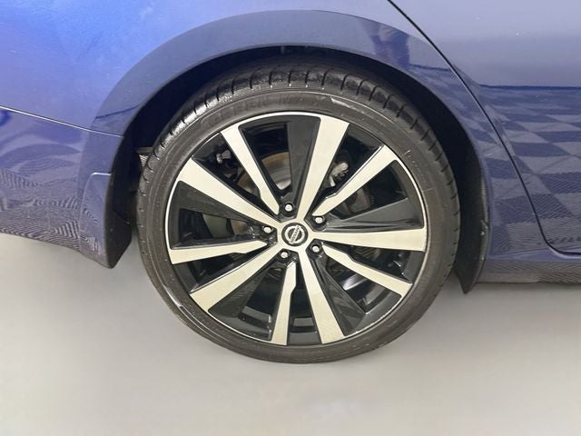 2022 Nissan Altima 2.0 SR