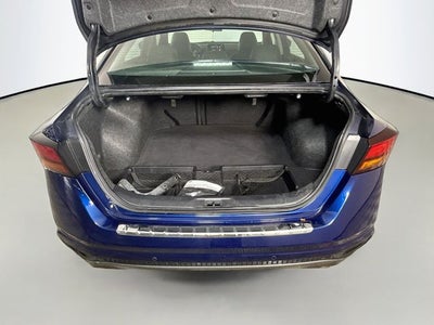 2022 Nissan Altima 2.0 SR