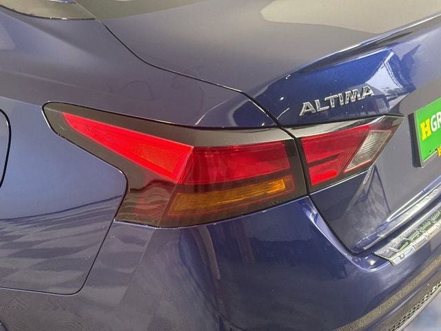 2022 Nissan Altima 2.0 SR