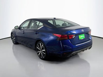 2022 Nissan Altima 2.0 SR