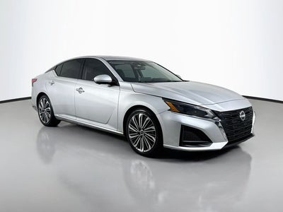 2023 Nissan Altima 2.5 SL