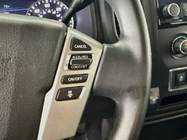2022 Nissan Titan SV
