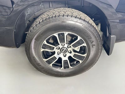 2024 Nissan Titan SV