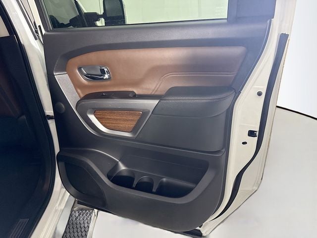2019 Nissan Titan XD Platinum Reserve