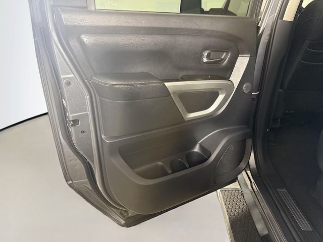 2019 Nissan Titan XD SL
