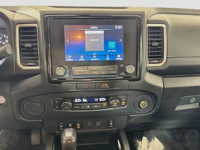 2022 Nissan Frontier SV