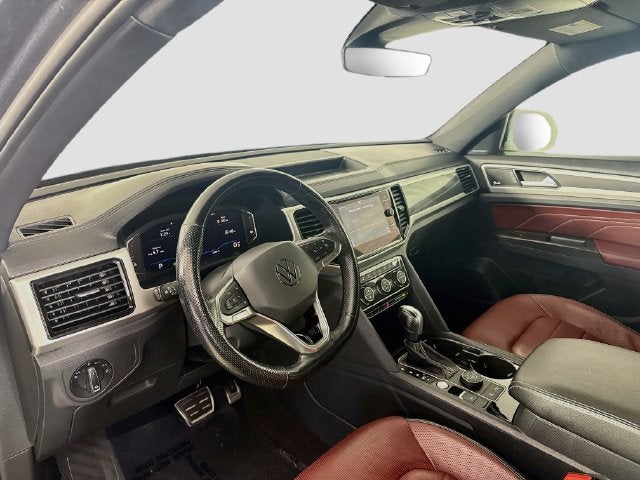 2022 Volkswagen Atlas Cross Sport 3.6L V6 SEL Premium R-Line