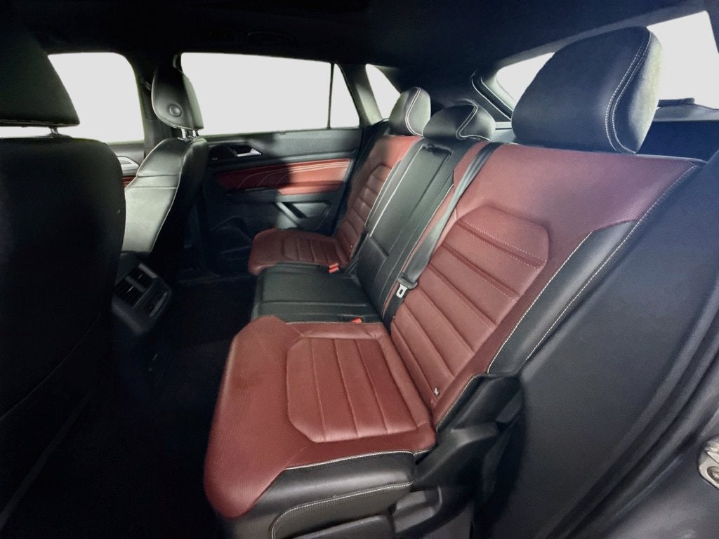 2022 Volkswagen Atlas Cross Sport 3.6L V6 SEL Premium R-Line