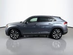 2022 Volkswagen Atlas Cross Sport 3.6L V6 SEL Premium R-Line