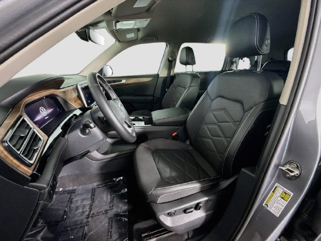 2026 Volkswagen Atlas SE w/Technology