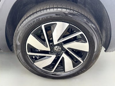 2026 Volkswagen Atlas SE w/Technology