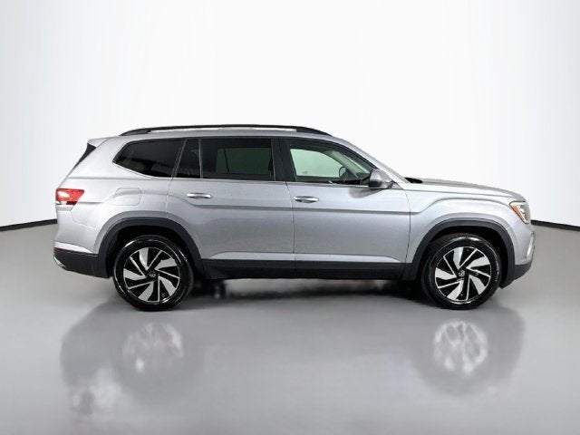 2026 Volkswagen Atlas SE w/Technology