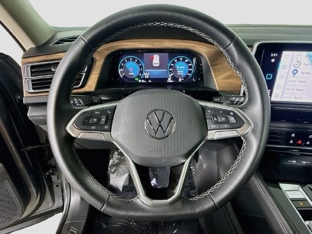 2026 Volkswagen Atlas SE w/Technology