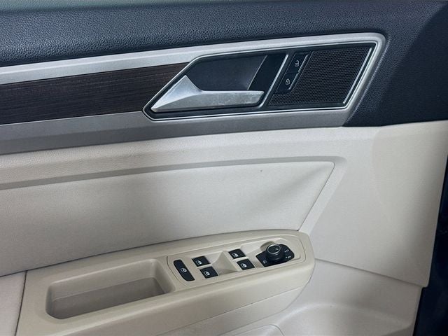 2019 Volkswagen Atlas 3.6L V6 SE w/Technology