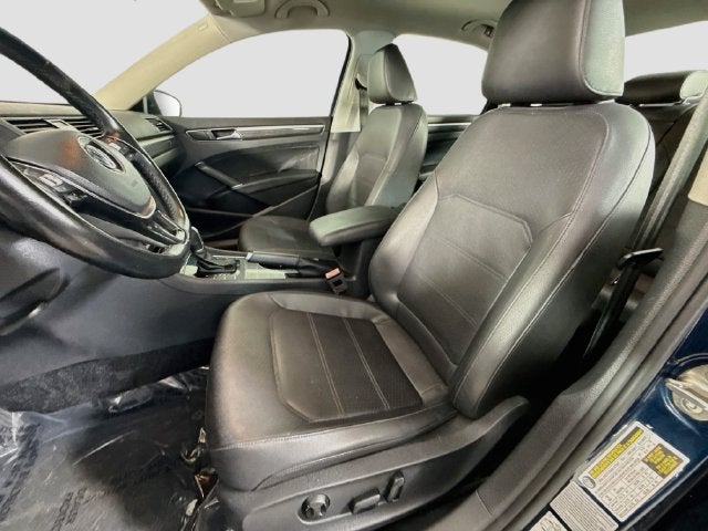 2018 Volkswagen Passat 2.0T SE