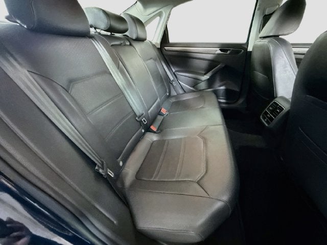 2018 Volkswagen Passat 2.0T SE