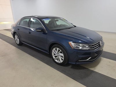 2018 Volkswagen Passat 2.0T SE