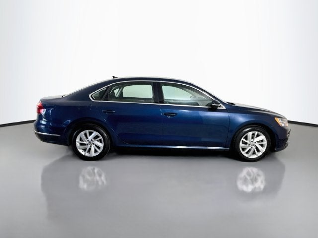 2018 Volkswagen Passat 2.0T SE