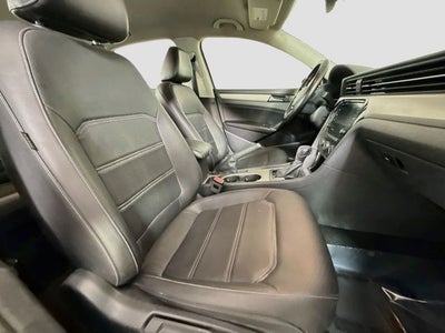 2020 Volkswagen Passat 2.0T SE