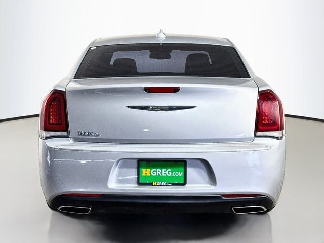2020 Chrysler 300 S