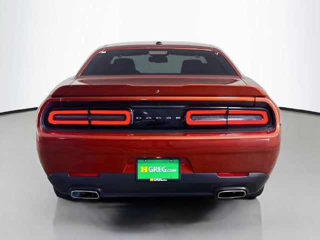 2021 Dodge Challenger SXT