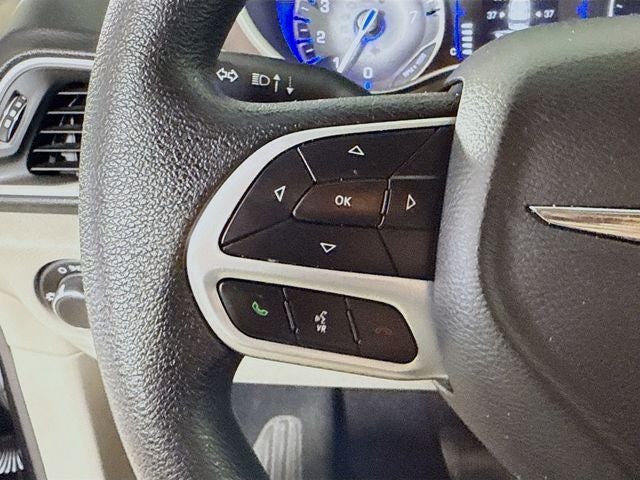 2021 Chrysler Voyager L