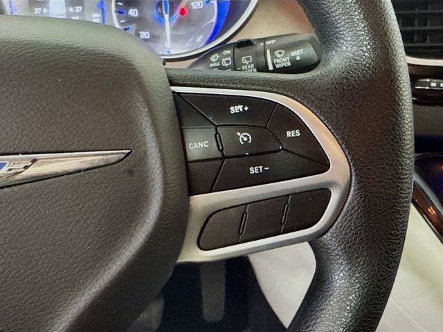 2021 Chrysler Voyager L