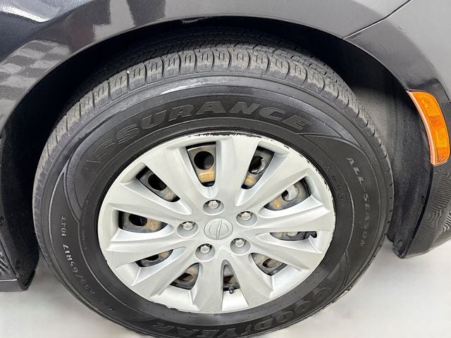 2021 Chrysler Voyager L