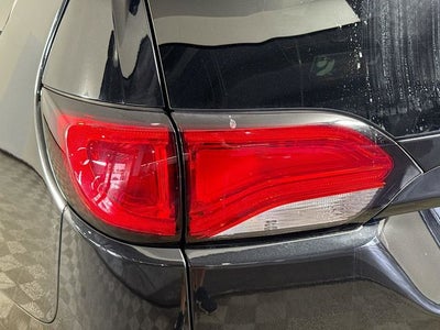 2021 Chrysler Voyager L