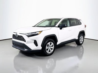 2024 Toyota RAV4 LE