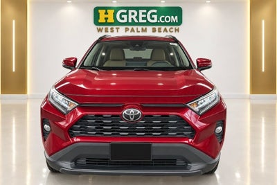 2020 Toyota RAV4 XLE