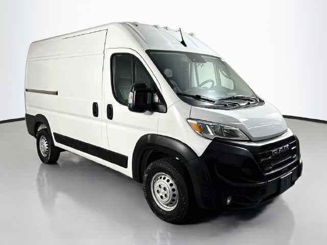 2025 RAM ProMaster 2500 High Roof 136 WB