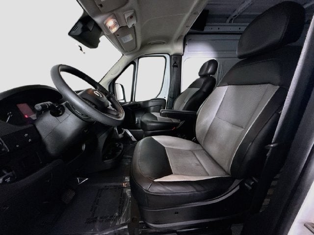 2025 RAM ProMaster 2500 High Roof 136 WB